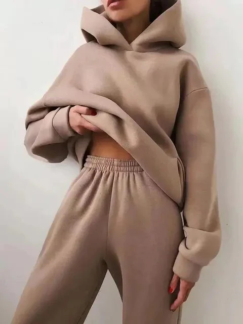 Women’s Two-Piece Hoodie and Joggers Set – Fleece – Oversized Fit – Soft Cozy Lounge Wear