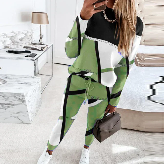 Women’s Two-Piece Lounge Set – Cotton Knit – Relaxed Fit – Geometric Pattern – Drawstring Waist