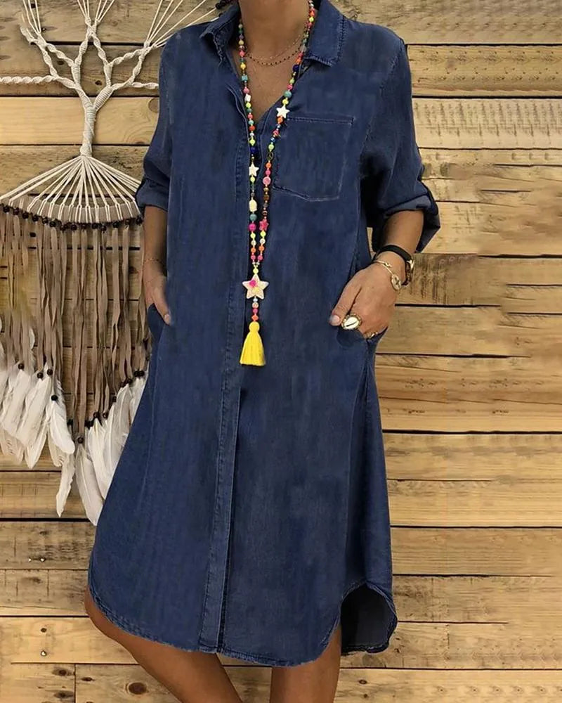 Women's Shirt Dress - Loose Fit - Button Closure - Three-Quarter Sleeves - Casual Look