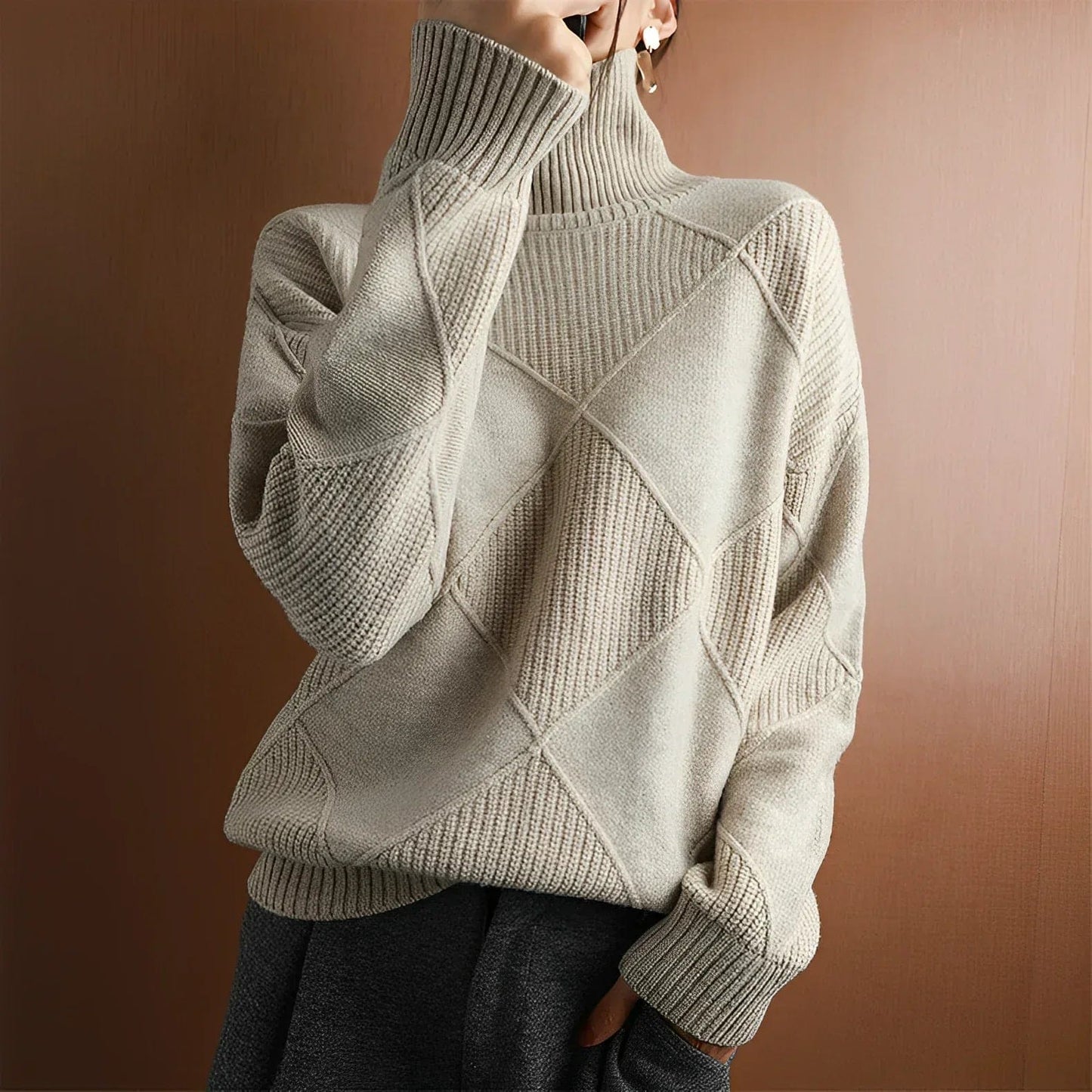 Marie Cashmere Turtleneck Sweater for Women Luxurious Winter Knit Timeless Sophistication