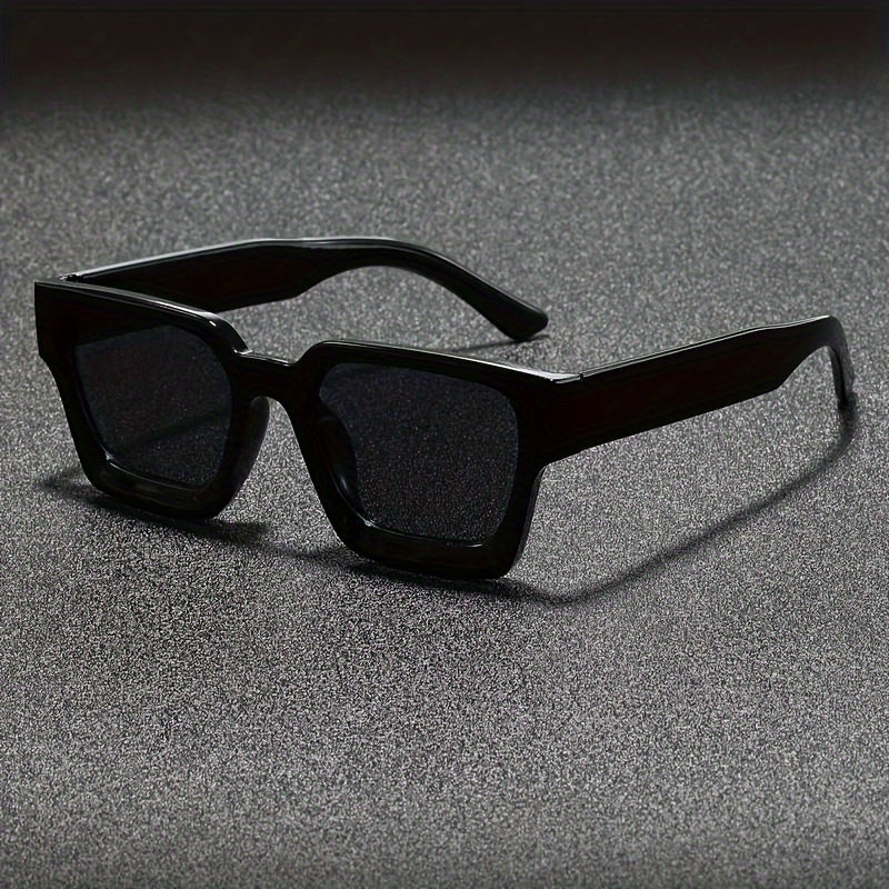 Men’s Retro Glasses Classic Square Frame Lightweight & Stylish - TrendAura