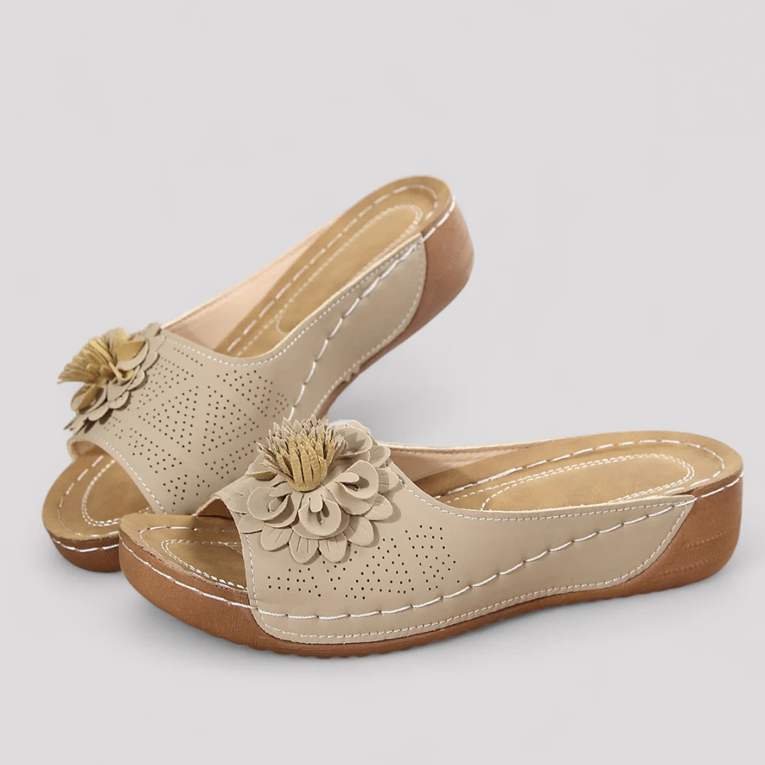 Maribel Ergonomic Floral Sandal With Orthopedic Footbed For Women All Day Comfort And Support