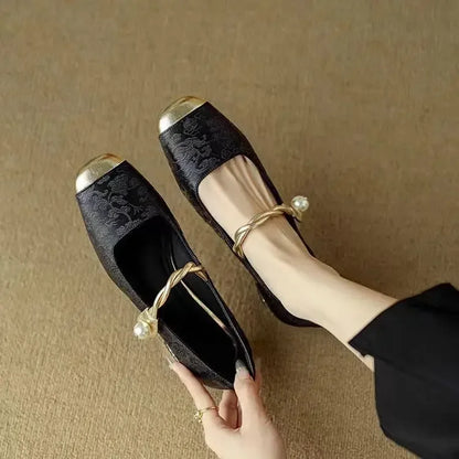 Women's Block Heel Shoes with Pearl Strap and Glitter Finish