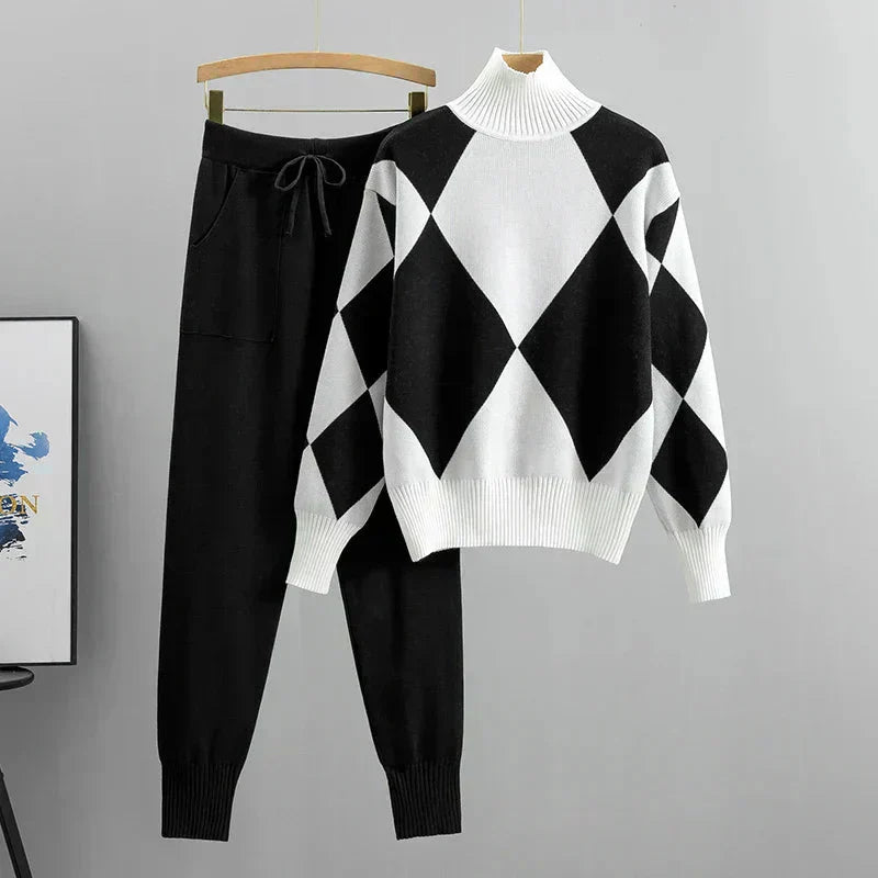 Women's Two-Piece Set with Coordinated Design and Versatile Style