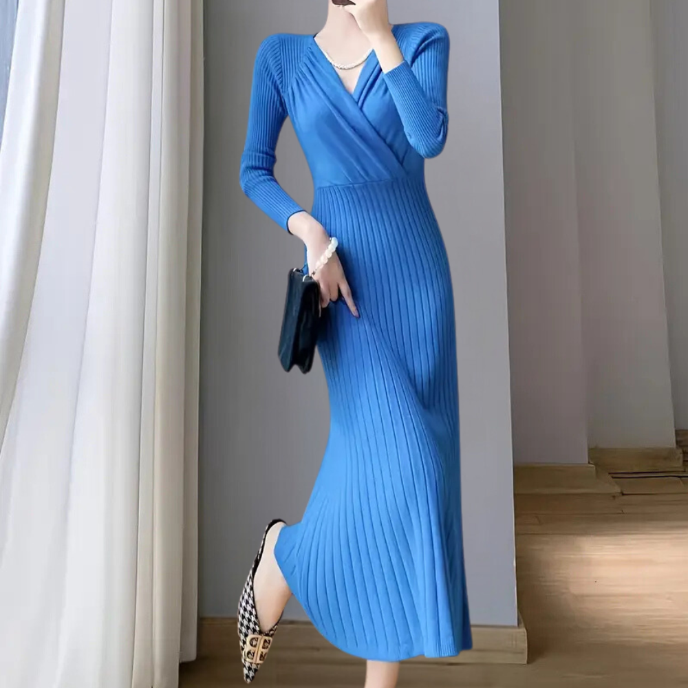Arwena - Elegant knit dress for women