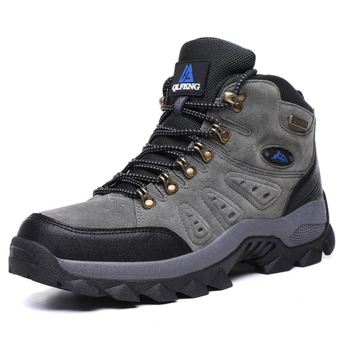 Robust hiking shoes for men