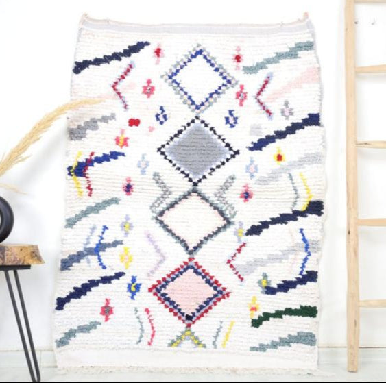 Sura Moroccan Rug 3'3" x 4'5" - TrendAura