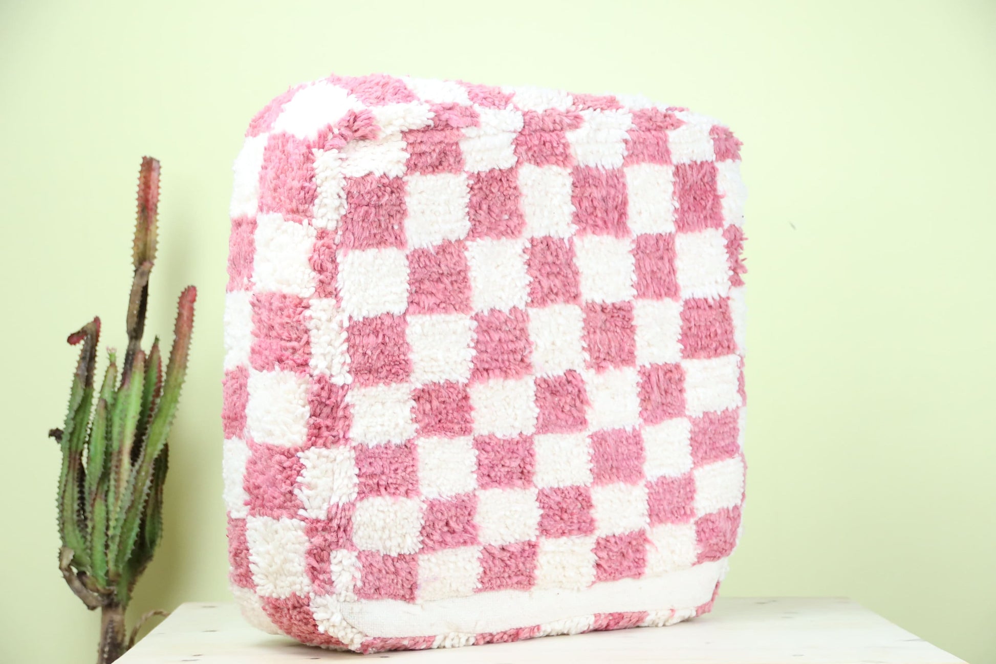Meztul Moroccan Pouf - TrendAura