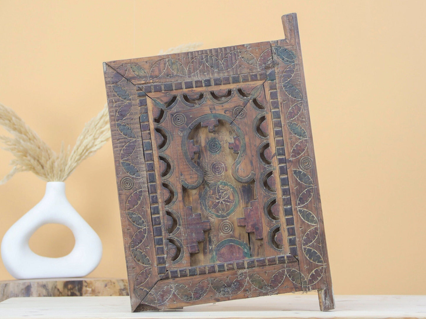 Halzan Vintage African Door - TrendAura