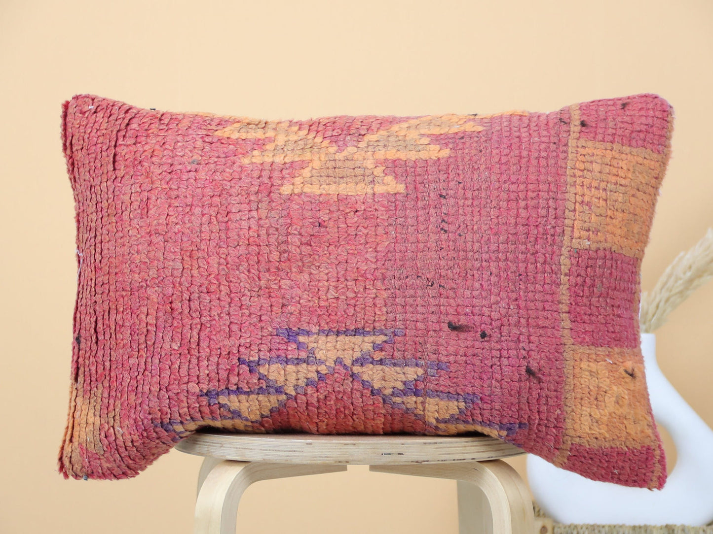 Aelyndraia Vintage Boujaad Pillow - TrendAura