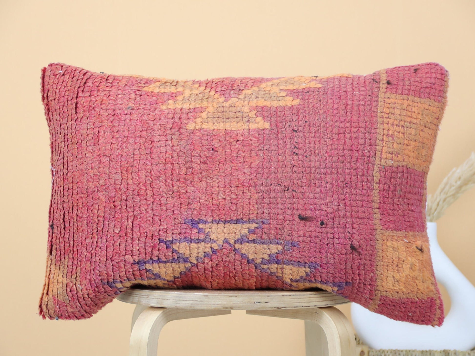 Aelyndraia Vintage Boujaad Pillow - TrendAura