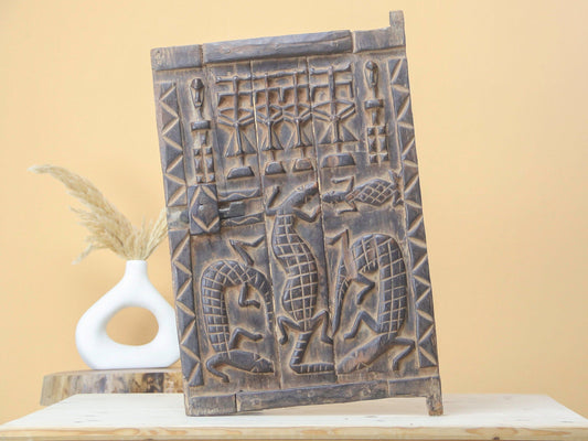 Nizram Vintage African Door - TrendAura