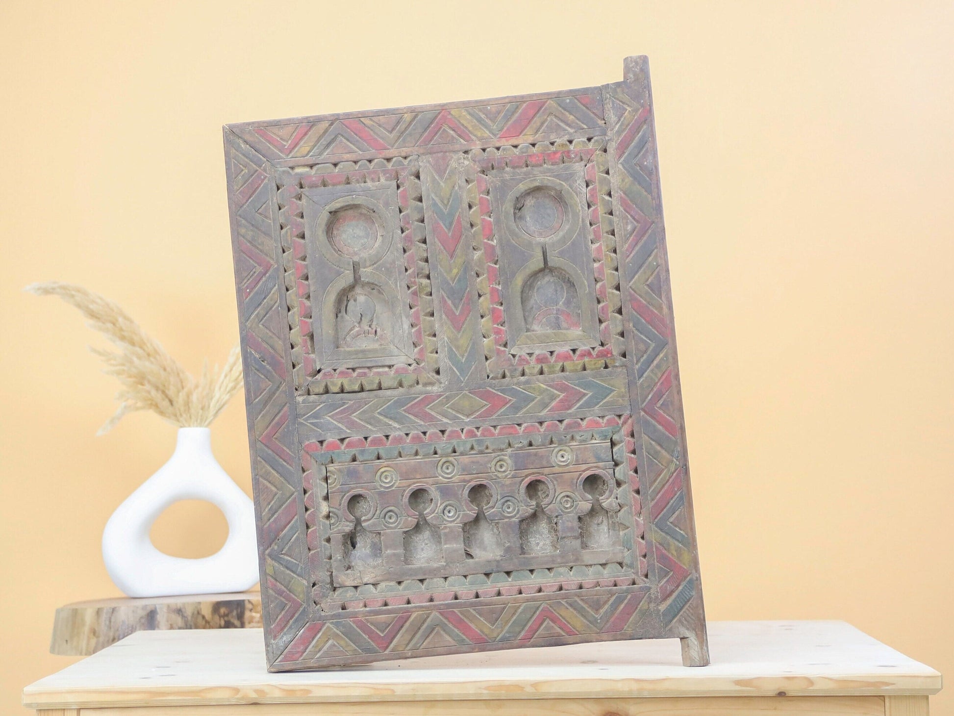 Vazlan Vintage African Door - TrendAura