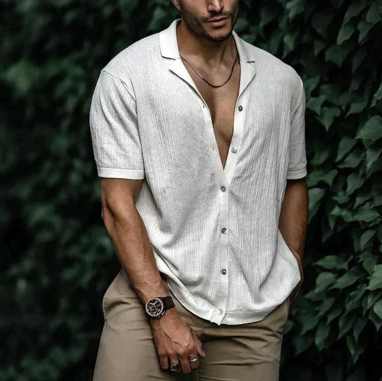TrendAura Men's Summer Shirt Lightweight Short Sleeve Button Down With Classic Casual Styling
