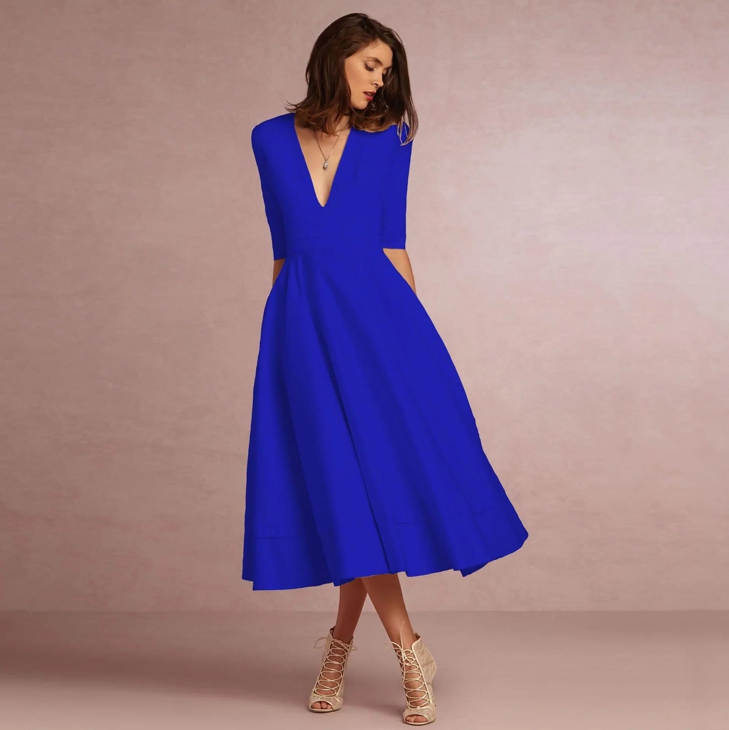 Women’s Modern Sleeveless Princess Dress