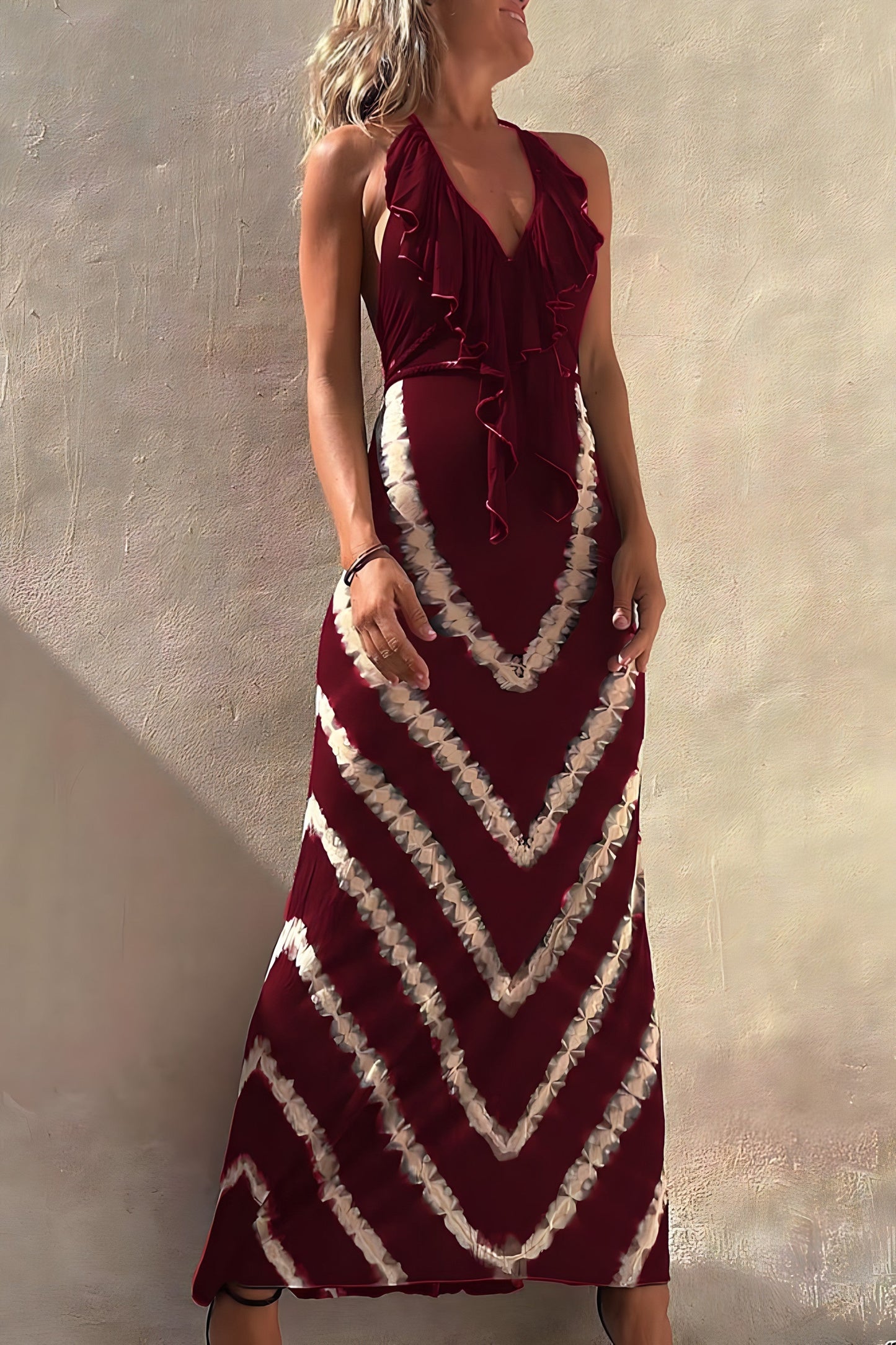 Women's Maxi Dress - Halterneck - V-neck with Ruffle Details - Light and Flowy