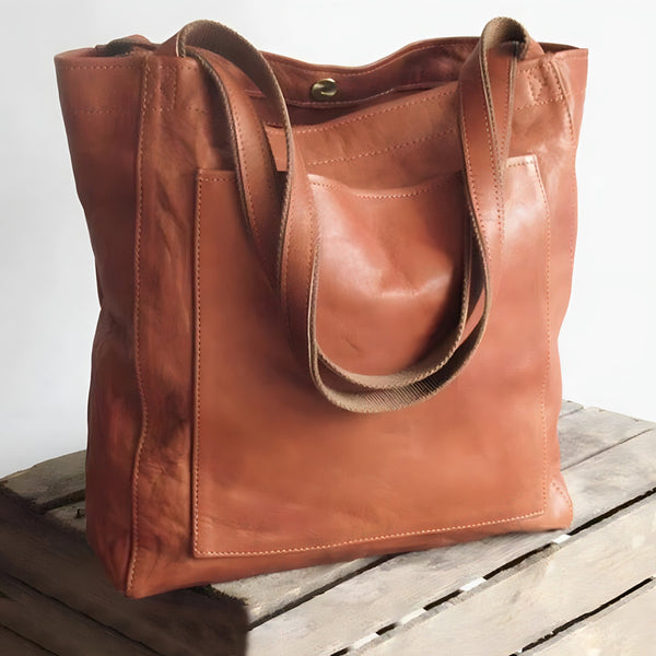 Vintage Leather Handbag by Lea
 - TrendAura