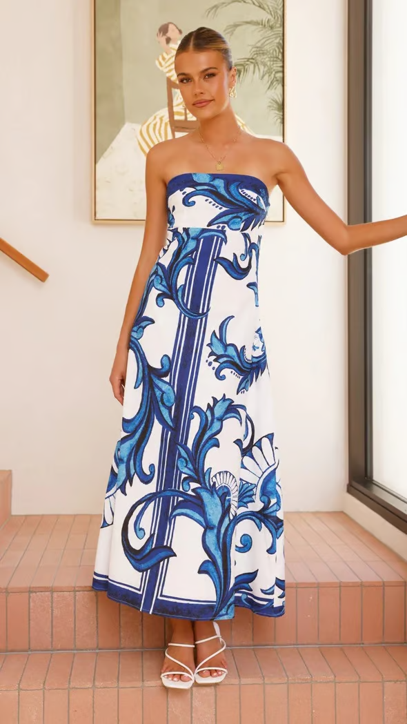 Women's Printed Dress with Flowy Design and Short Sleeves