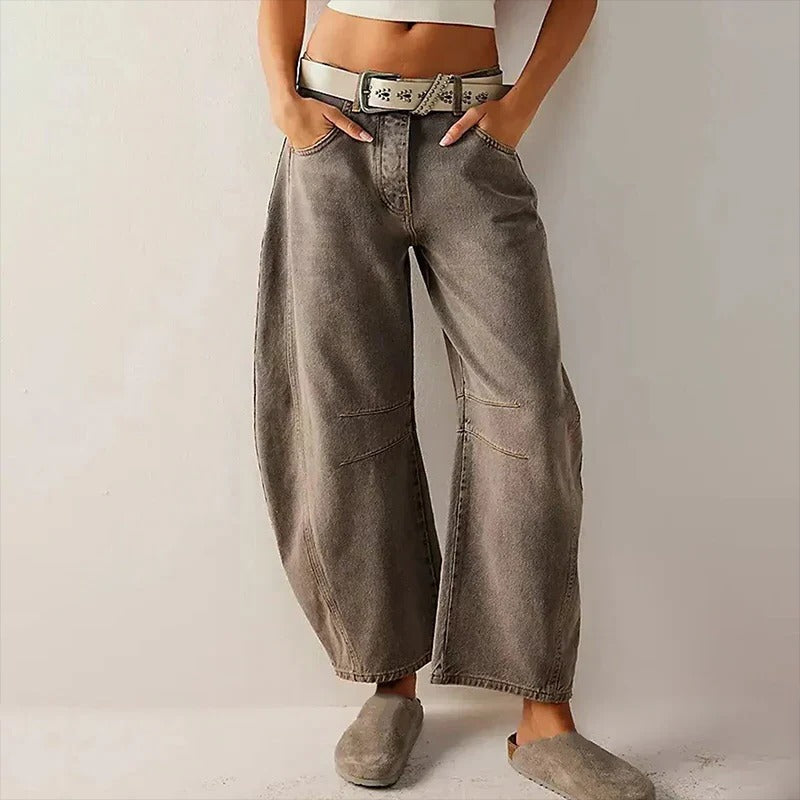 Wide-Leg Jeans