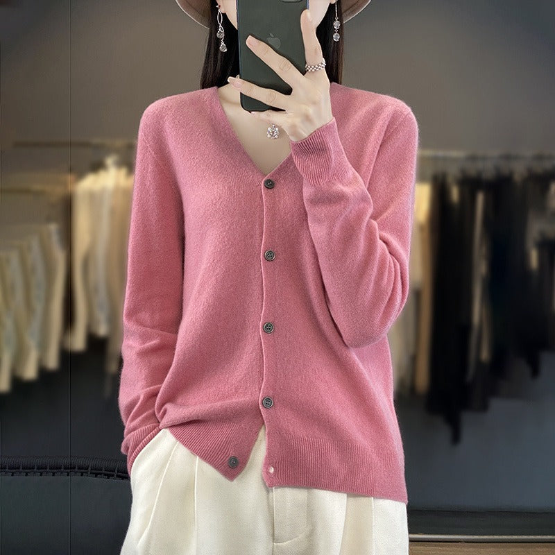 Women’s Cardigan – Wool Knit – V-Neck – Relaxed Fit – Button Front – Long Sleeve