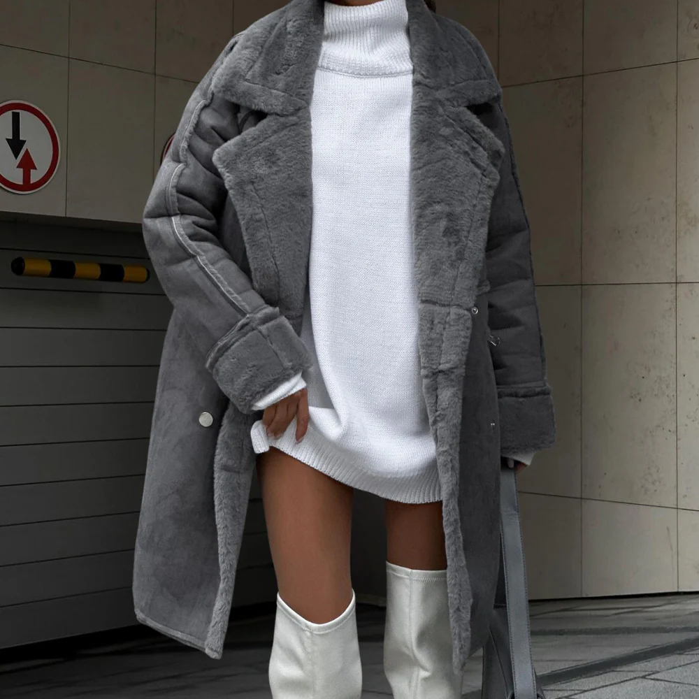 Women’s Full-Length Coat – Plush Faux Fur – Oversized Fit – Wide Lapel – Button Front