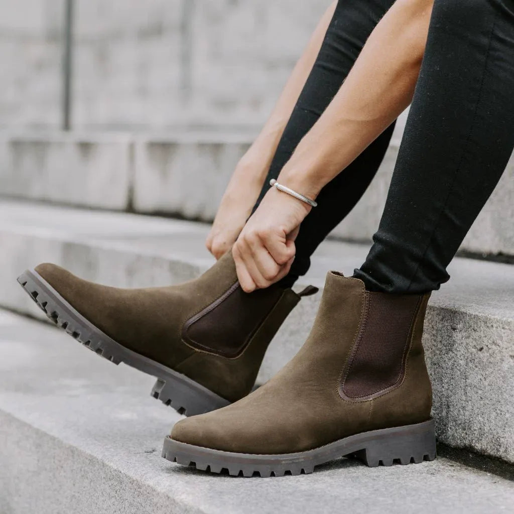 Women's Ankle Boots with Chunky Lug Sole and Versatile Style