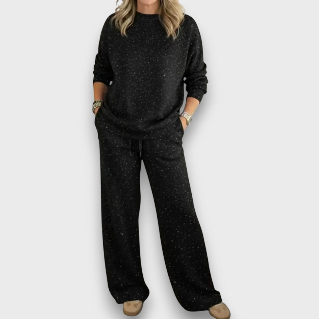 Women's Two-Piece Lounge Set with Soft Fabric and Relaxed Fit