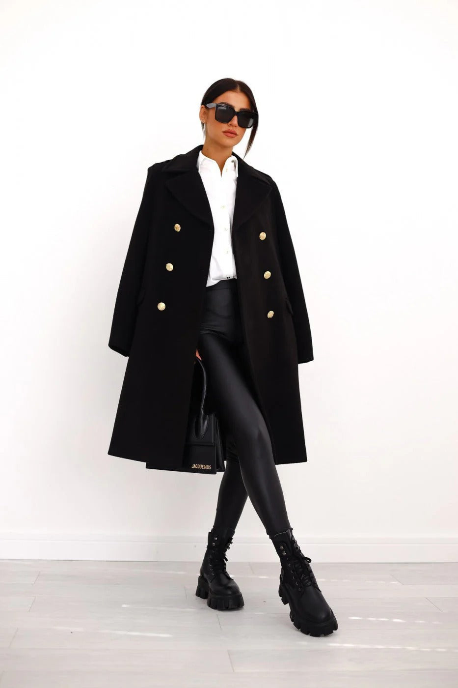 Women’s Long Coat – Wool Blend – Double-Breasted – Tailored Fit – Notched Lapel