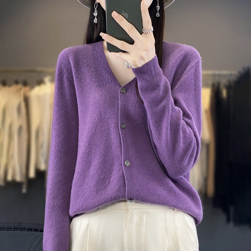 Women’s Cardigan – Wool Knit – V-Neck – Relaxed Fit – Button Front – Long Sleeve