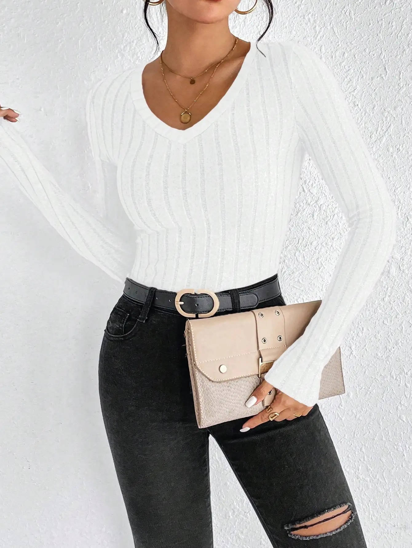 Women's V Neck Sweaters