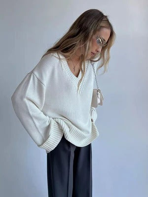 Women’s Pullover Sweater – Soft Knit – Relaxed Fit – V-Neck – Long Sleeve – Ribbed Trim