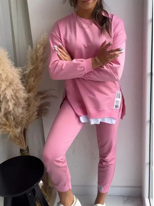Women’s Two-Piece Loungewear Set – Oversized Sweatshirt – Tapered Joggers – Cotton Blend Comfort