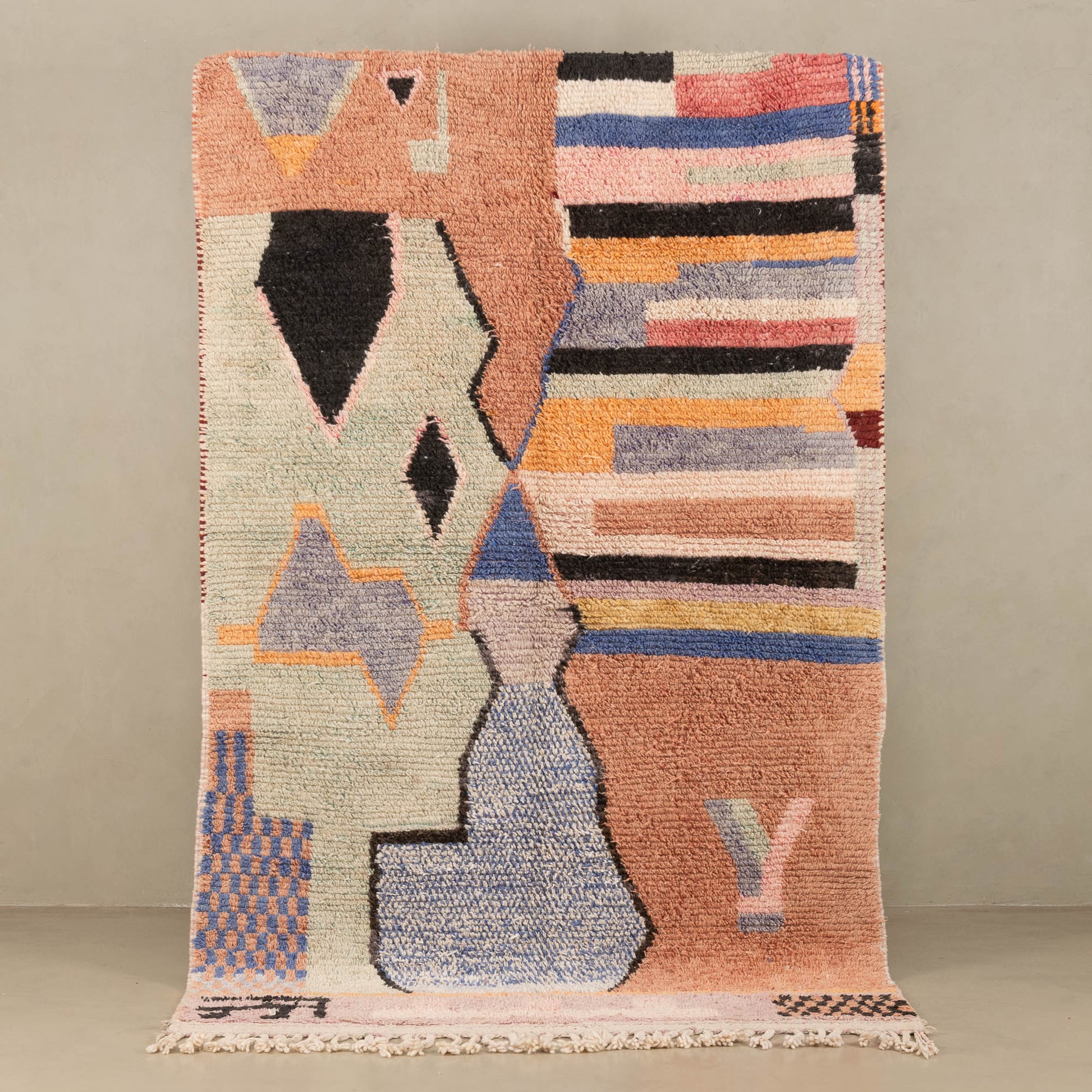 Ishan - vintage boujad rug - TrendAura