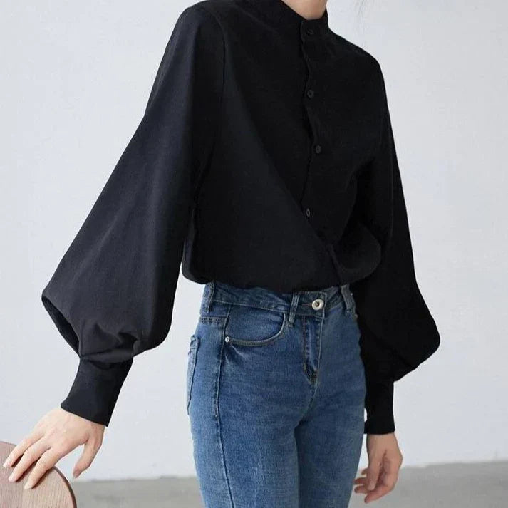 Eloura-Moda | Classic blouse with turtleneck and balloon sleeves