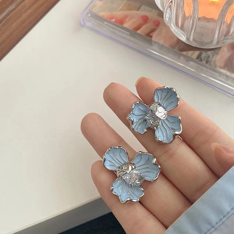 Ayna Floral Enamel Stud Earrings Soft Blue Timeless Vintage Charm For Women Elegant Everyday Wear