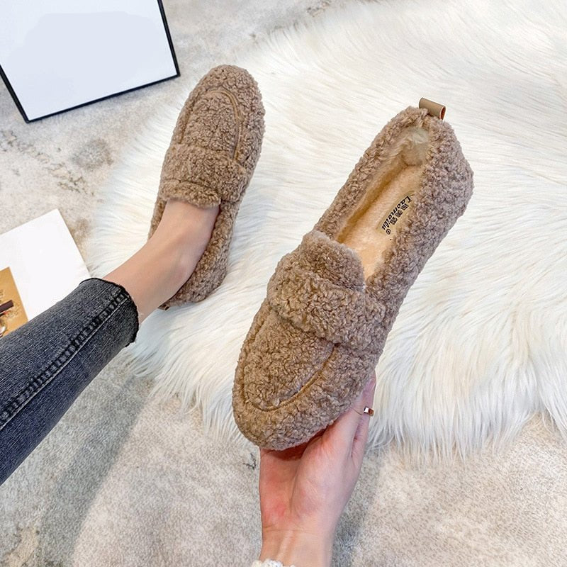 Women's Plush Slippers | Slip-On