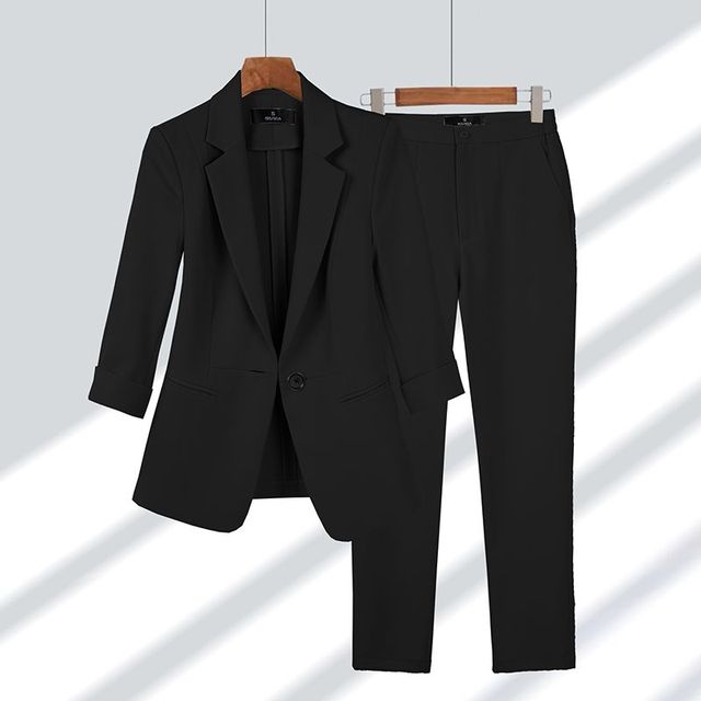 Women's Suit – Tailored Blazer and Trousers – Slim Fit – Formal Look