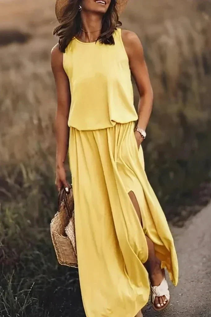 Women's Maxi Dress – Loose Fit – Empire Waist – Sleeveless – Slit – Round Neck