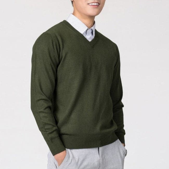 Men's V-Neck Sweater For Men - Classic Style And Versatile Look With Everyday Comfort