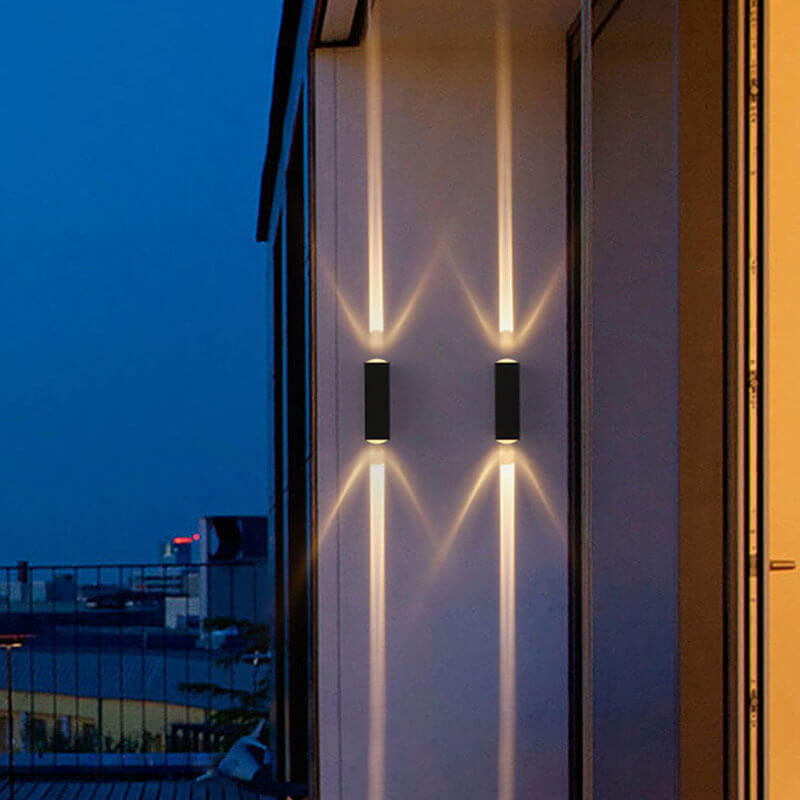 Outdoor LED Wall Sconce Modern Black Aluminum Weatherproof Energy Efficient Lighting For Patios And Gardens