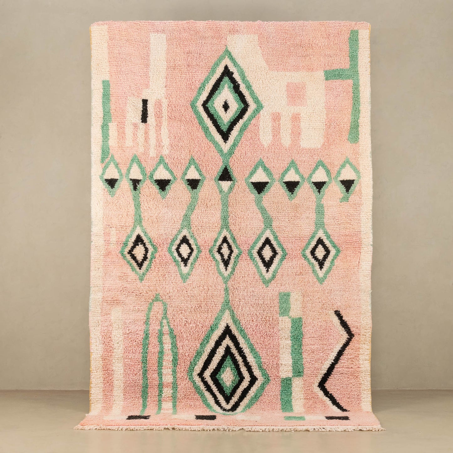 Tighlan - vintage boujad rug - TrendAura