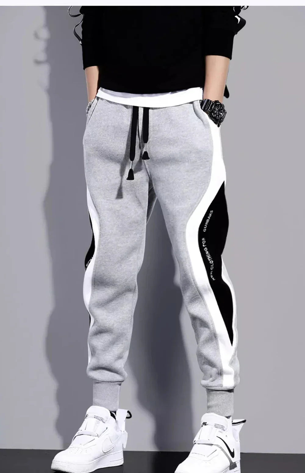 Trevor Men's Loose Fit Sports Pants With Patchwork Side Panels For Spring And Autumn