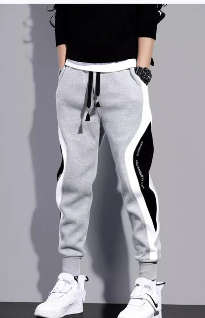 Trevor Men's Loose Fit Sports Pants With Patchwork Side Panels For Spring And Autumn