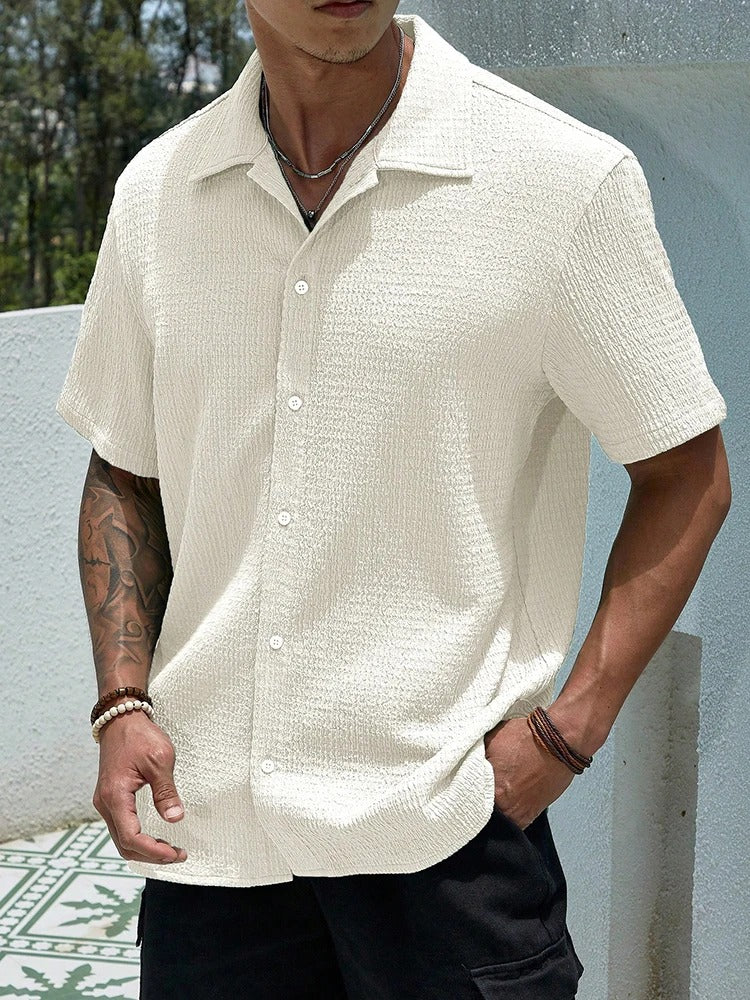 Men's Short Sleeve Shirt With Textured Fabric And Relaxed Fit Button Closure For Casual Summer Style