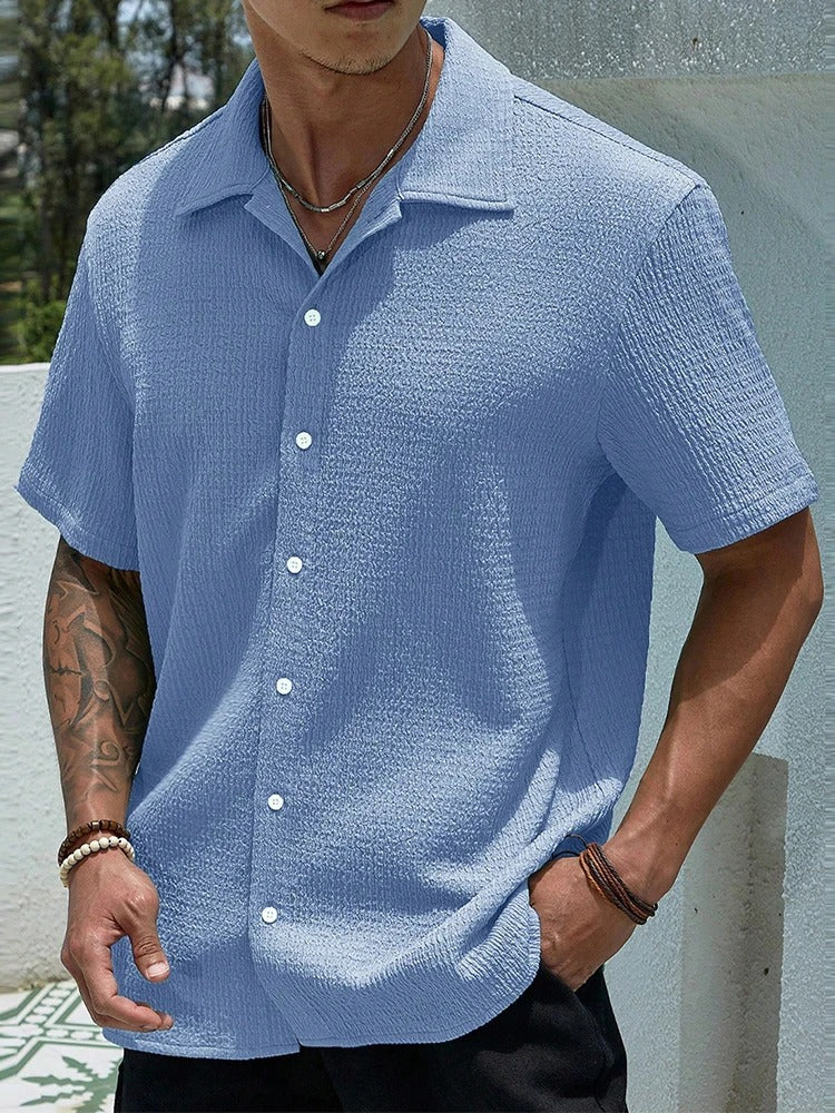 Men's Short Sleeve Shirt With Textured Fabric And Relaxed Fit Button Closure For Casual Summer Style
