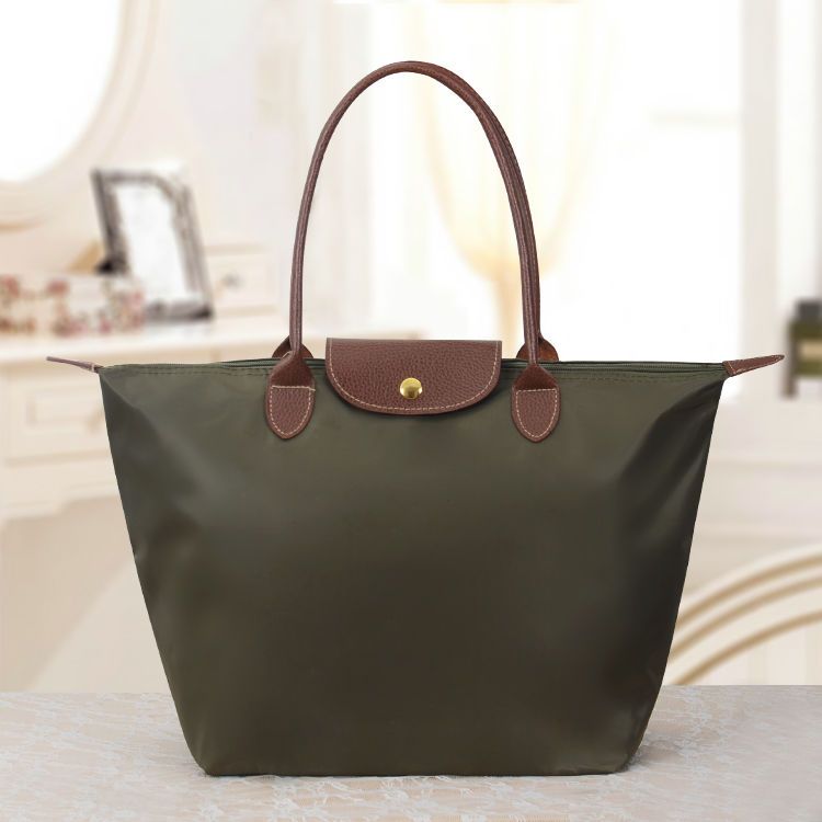Oxford Shoulder Bag Luxurious Durable For Professional Women With Spacious Interior