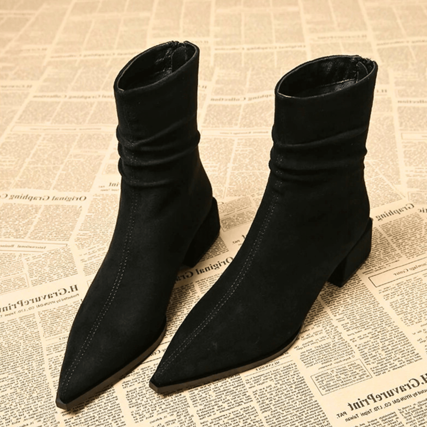 Women's Ankle Boot with Block Heel and Zip Closure