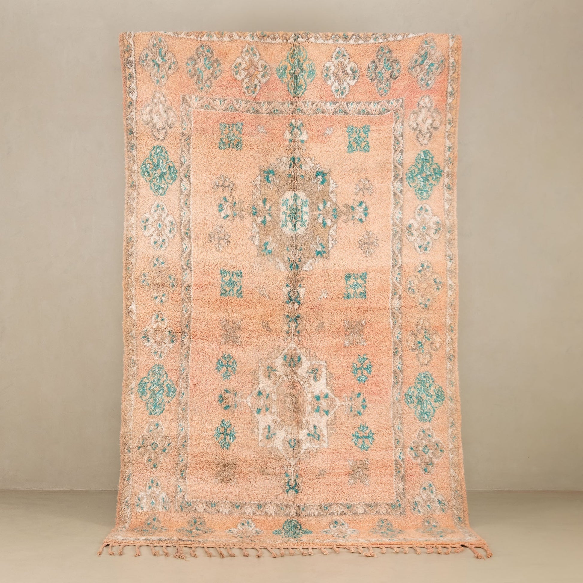 Wissal - vintage boujad rug - TrendAura
